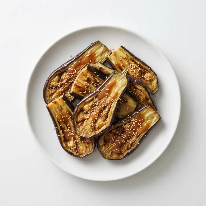 Berenjena a la plancha con miso y sésamo